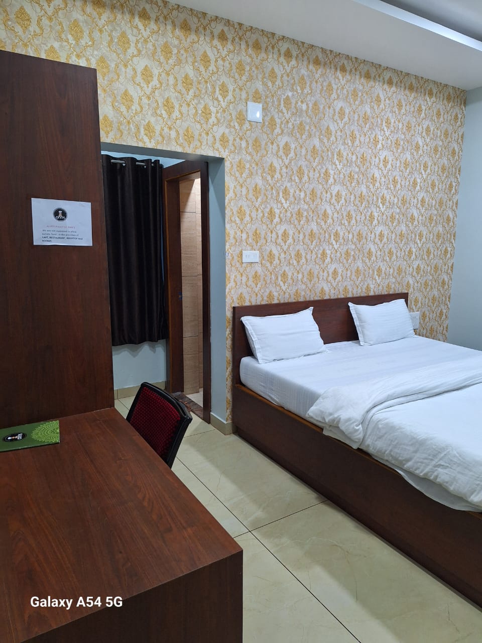 B5726c6a 70d0 43b7 995f E6f3bd31f9eb